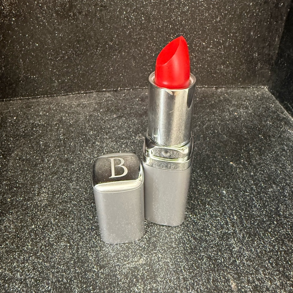 Bellame Bombshell-Red Lipstick